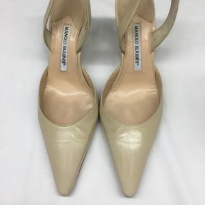 Manolo Blahnik Nude Patent Leather Heels - 7.5
